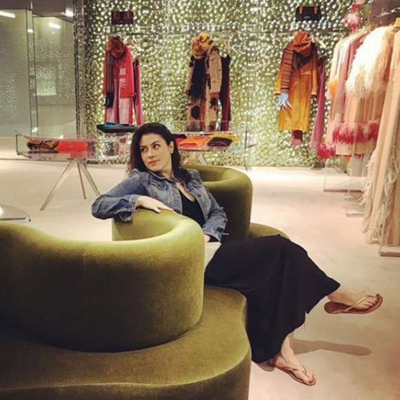 Meet your Posher, Kelley - Picture 6 of 8